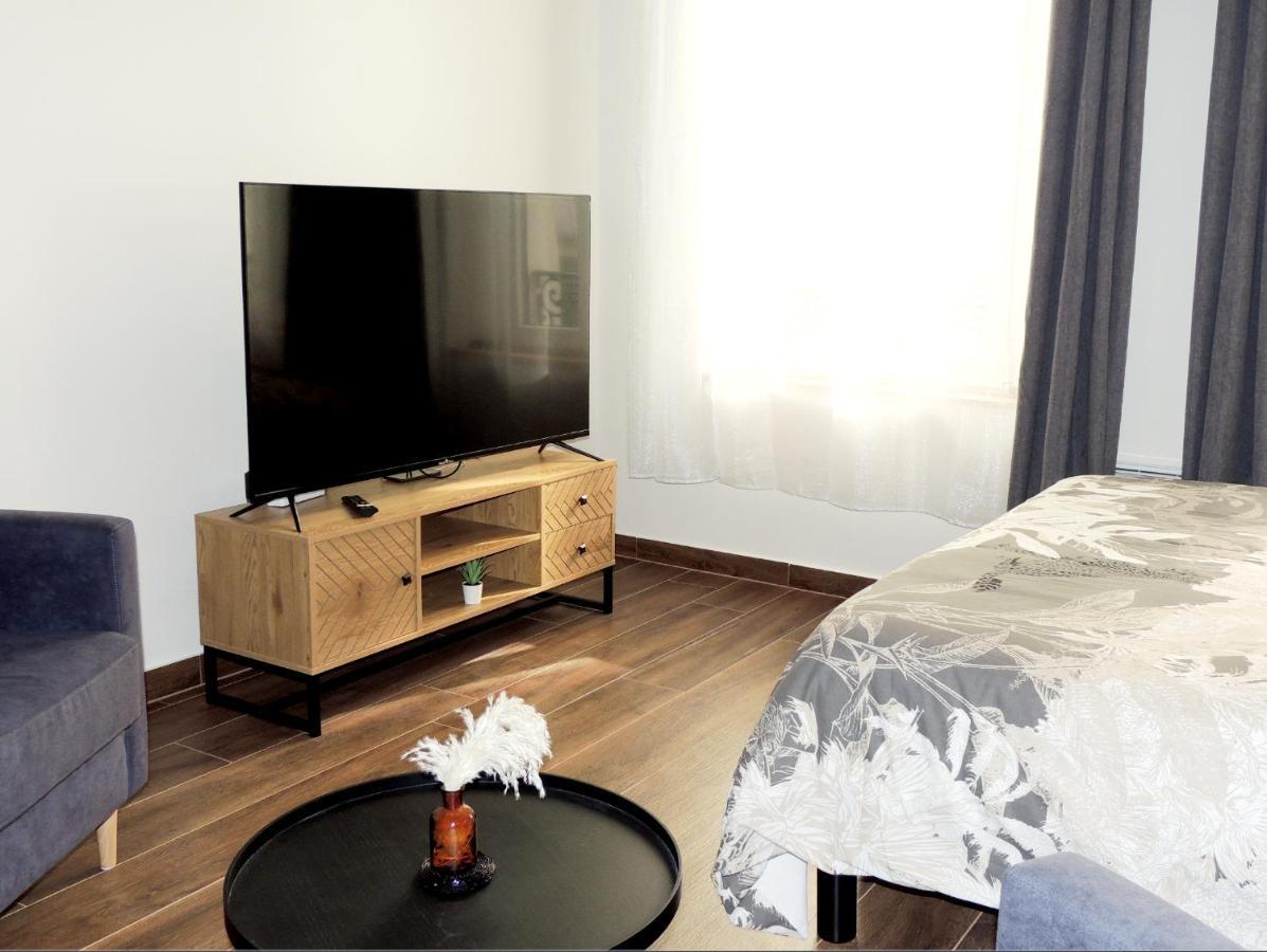 Studio Tout Confort A 2 Pas Du Chateau St Germain Saint-Germain-en-Laye Εξωτερικό φωτογραφία